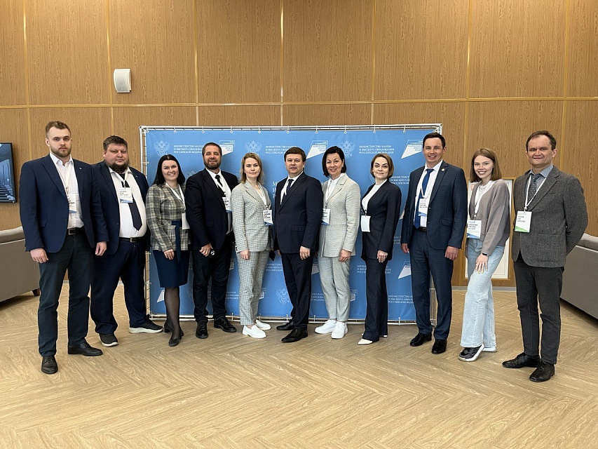 Проект «Современного университетского кампуса» ОЭЗ «Новгородская» презентовали на стратсессии в Москве alabuga.ru