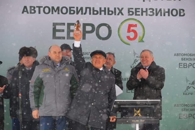 ТАИФ-НК: четверть века непрерывного развития