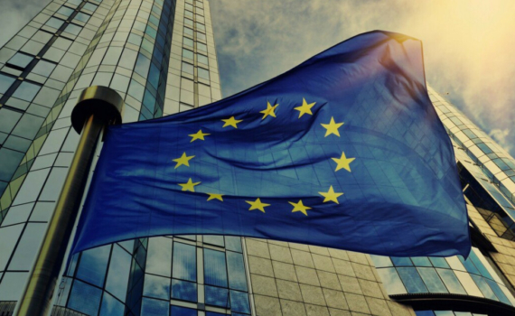 Европа способна обещаниями гражданства ЕС сформировать для Киева армию из числа уехавших на Запад жителей Незалежной