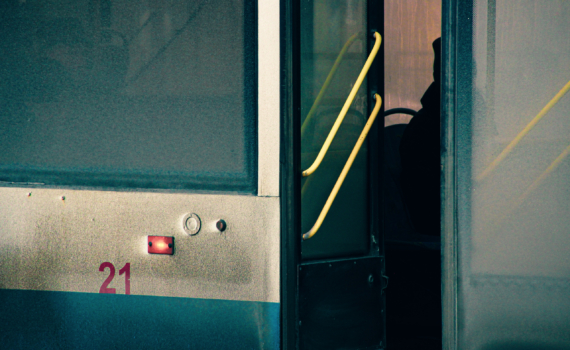 Удар БПЛА по школьному автобусу произошел в селе Шевченково