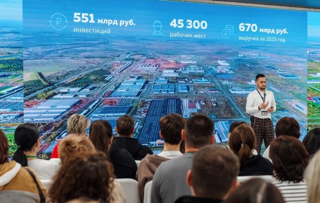 «Алабуга Политех» принял около 2 тыс. гостей из 50 регионов России на Едином дне открытых дверей пресс-служба